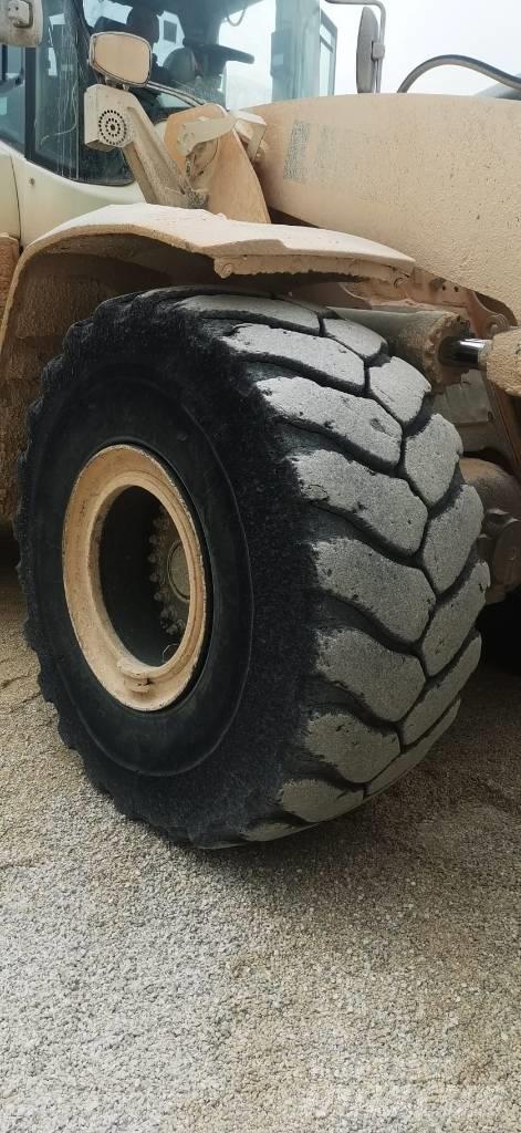 Liebherr L 580 Wheel Loaders