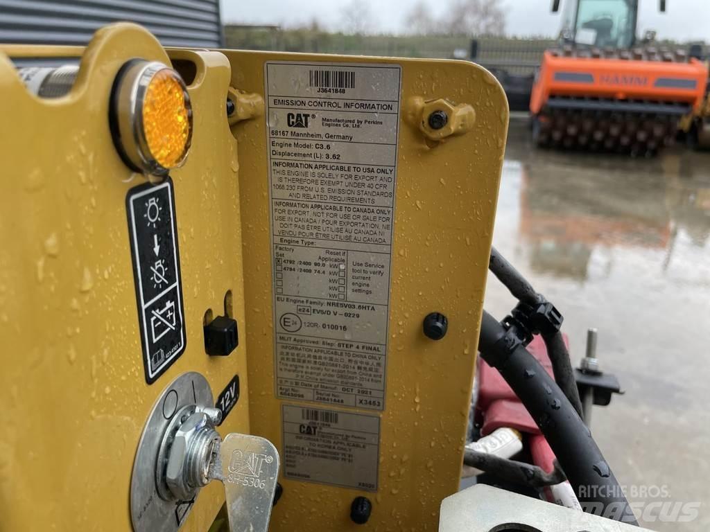 CAT CS-12 GC Single drum rollers