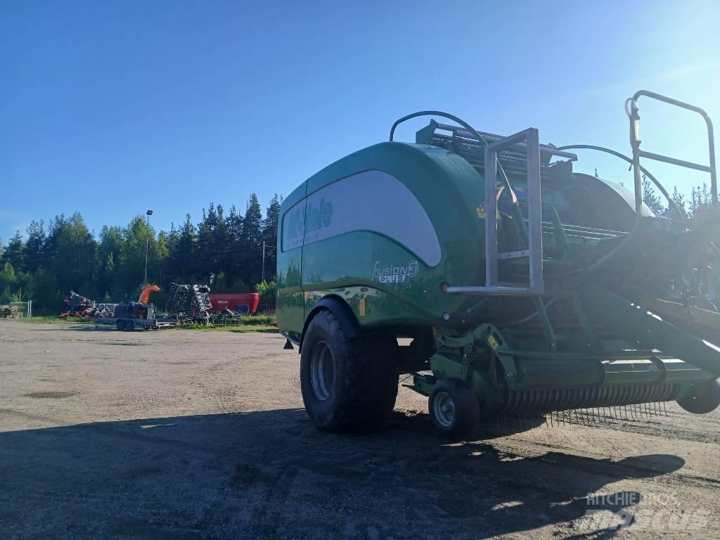 McHale Fusion 3 Plus Round Balers