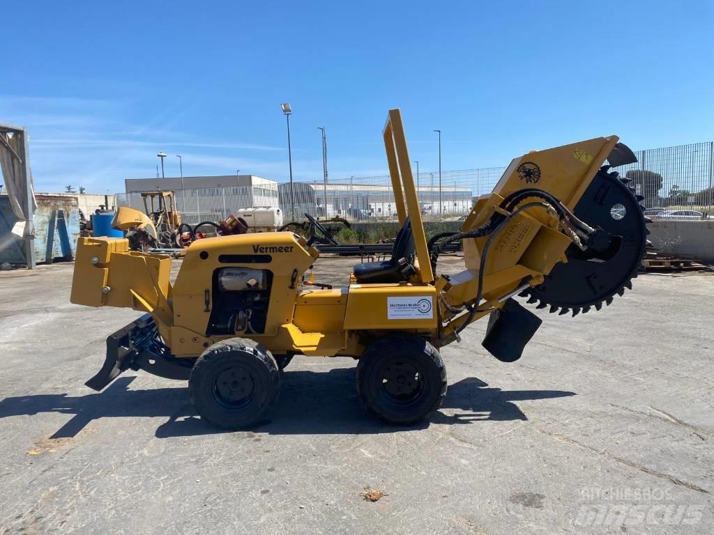 Vermeer RT450 Trenchers