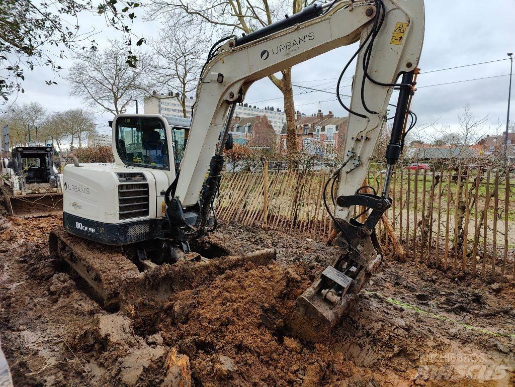 Hyundai 80cr9a Mini excavators  7t - 12t
