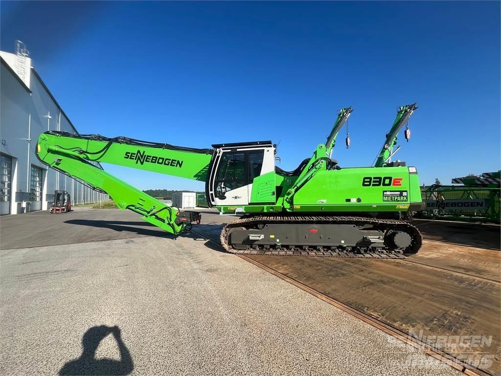 Sennebogen 830 R Demolition