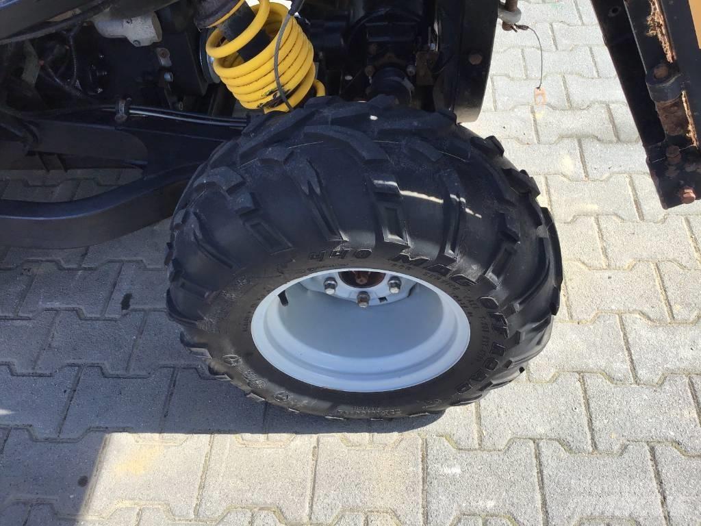 JCB Groundhog Golf Carts