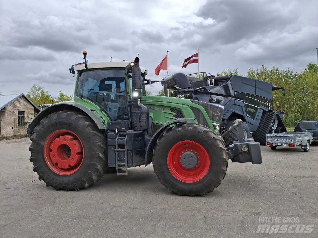 Fendt 936 Vario Tractors