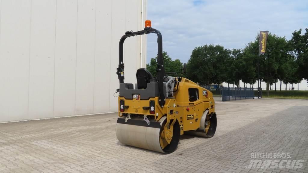 CAT CB4.0 Twin drum rollers