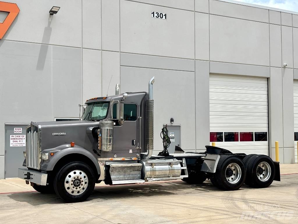 Kenworth W 900 Tractor Units