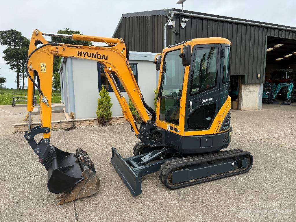 Hyundai R25Z-9 AK Mini Excavators <7t (Mini Diggers)