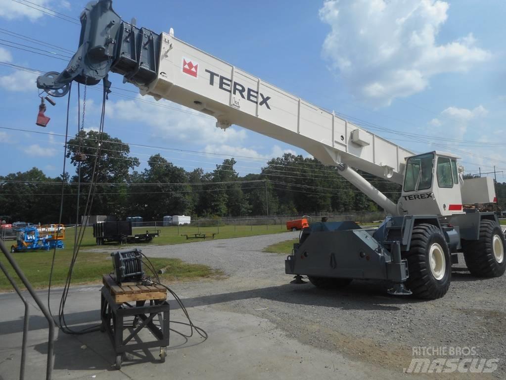 Terex RT 450 Rough Terrain Cranes