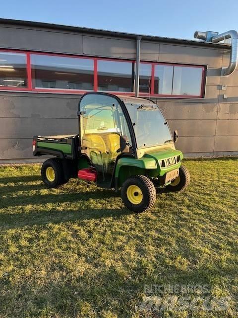John Deere Gator TE Utility Machines