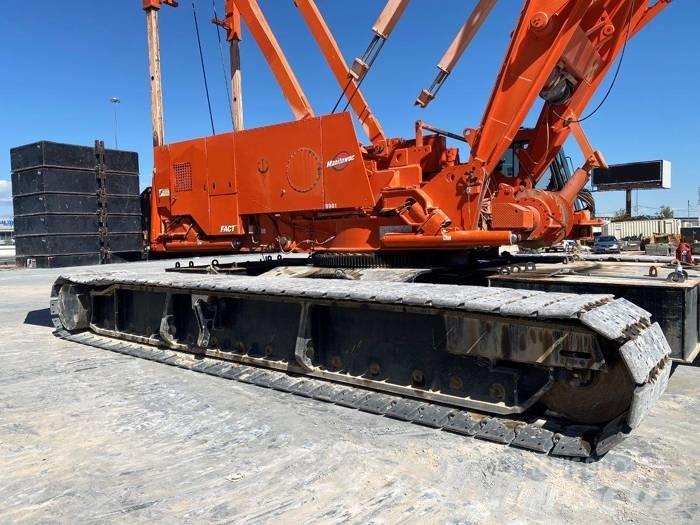 Manitowoc 2250 Crawler Cranes