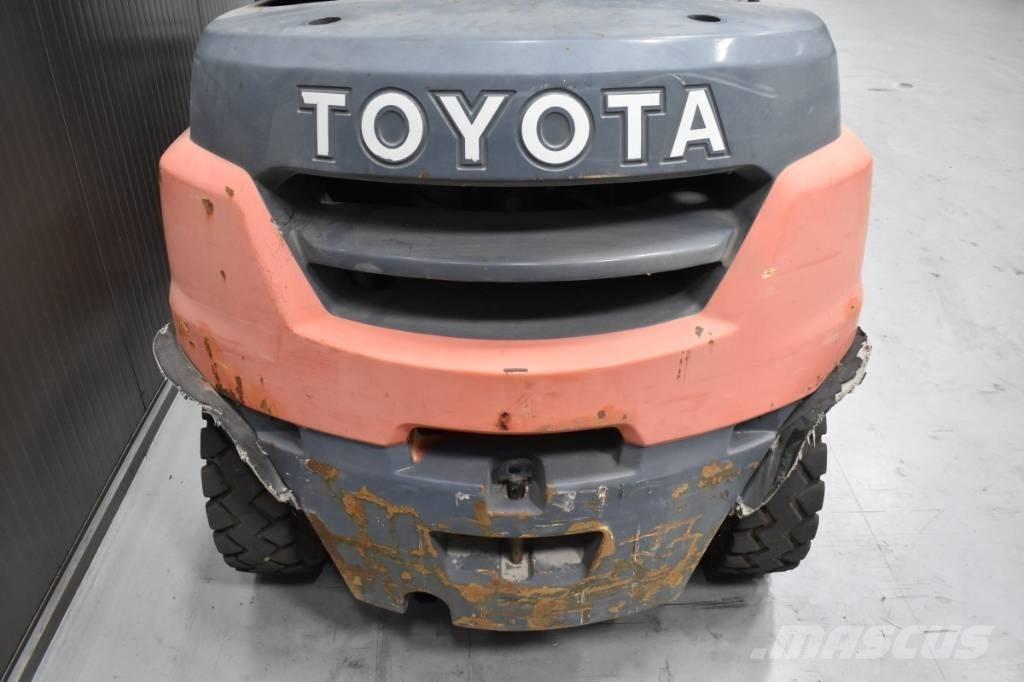 Toyota 40-8FD35N Diesel Forklifts