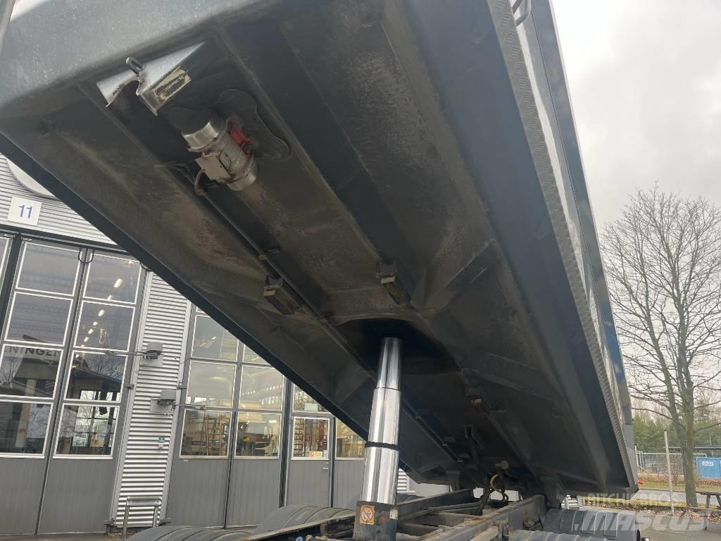 Volvo FH 500 Dump Trucks