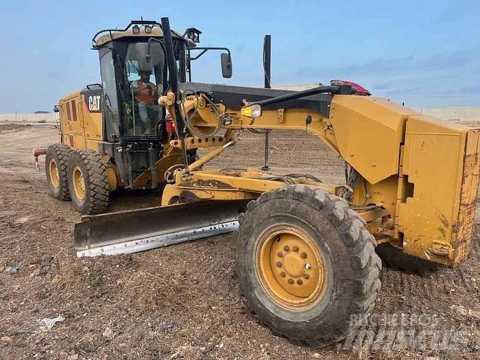 CAT 140M2 Motor Graders