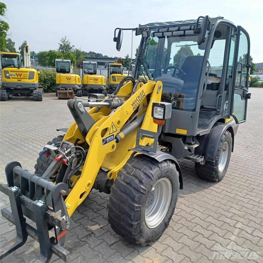 Wacker Neuson WL38 Wheel Loaders