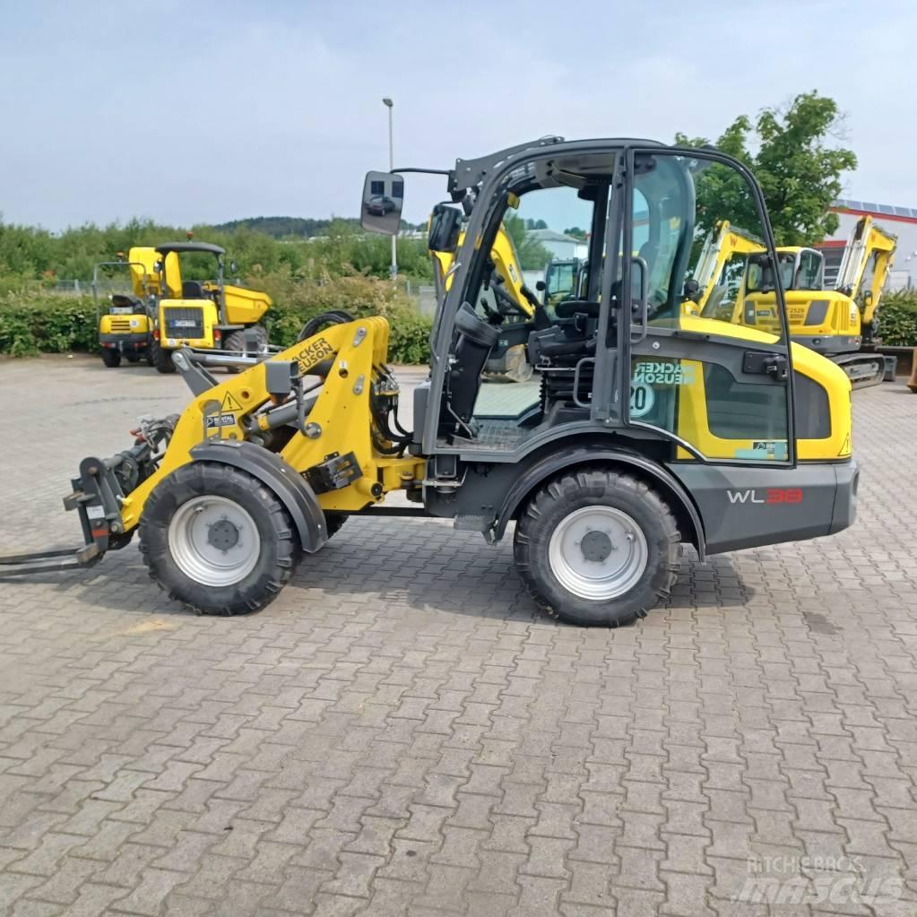 Wacker Neuson WL38 Wheel Loaders