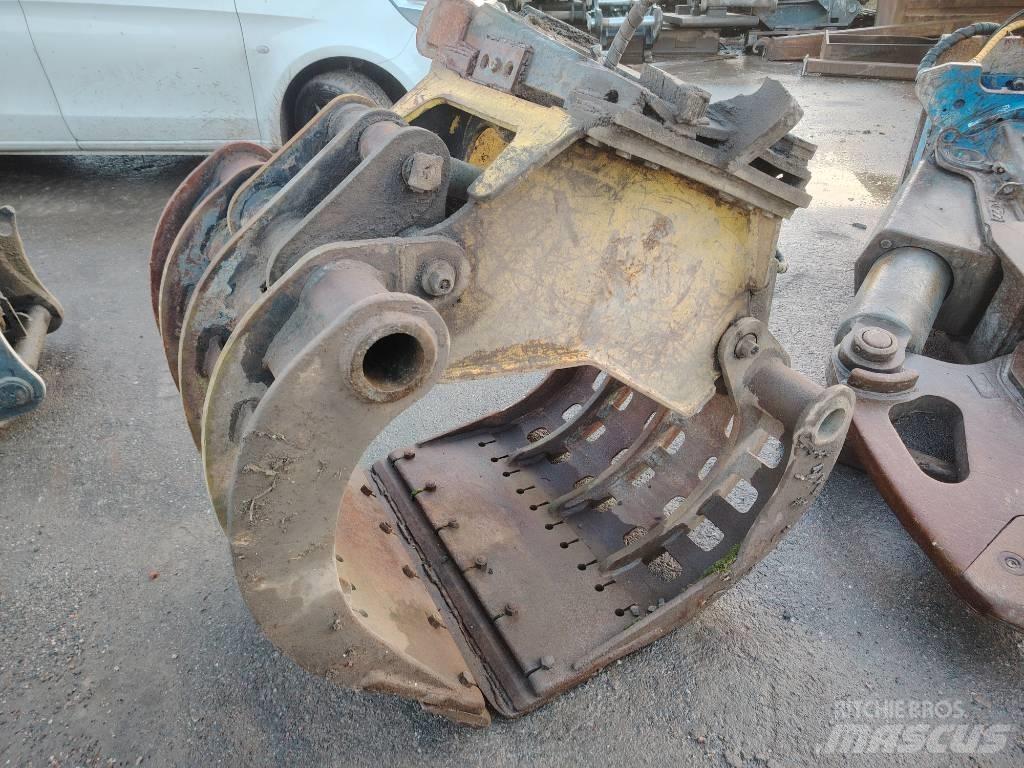 Engcon Koura Grapples