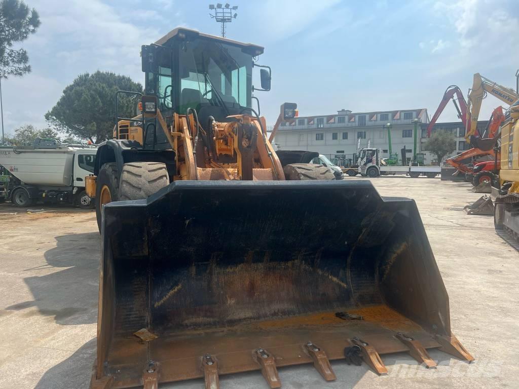 Hyundai HL 757-9 A Wheel Loaders