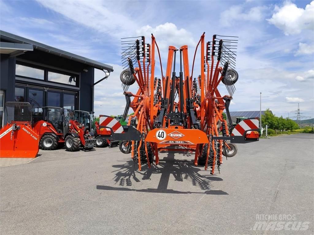 Kuhn GA 15231 Swathers \ Windrowers