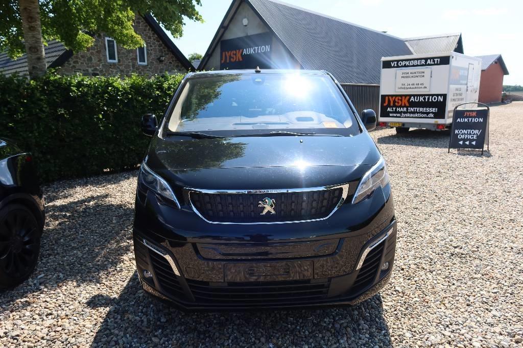 Peugeot E-Traveller Automobiles / SUVS