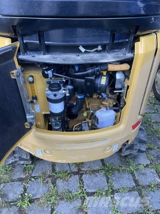 CAT 301.6 Mini Excavators <7t (Mini Diggers)