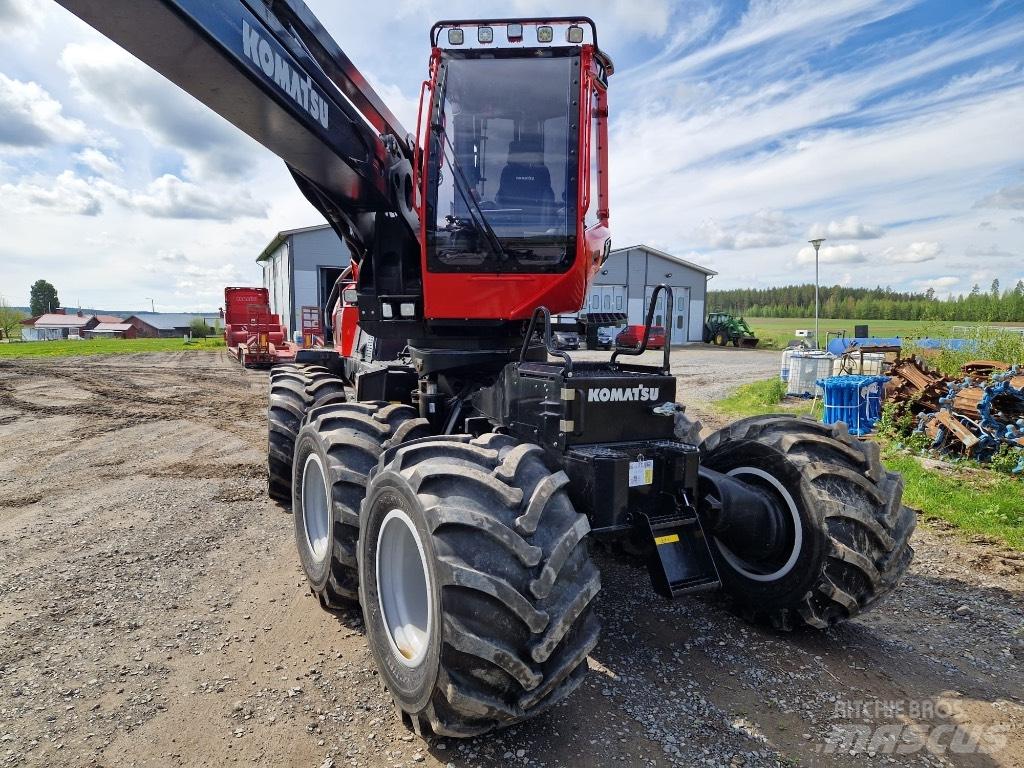 Komatsu 931 XC Harvesters