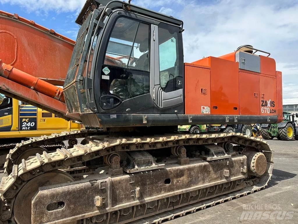 Hitachi ZX670CH-3 Crawler Excavators