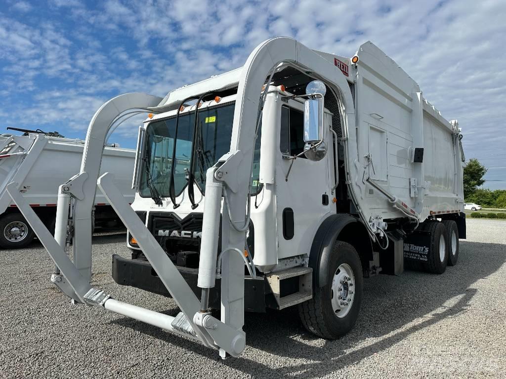 Mack MRU613 Garbage Trucks / Recycling Trucks