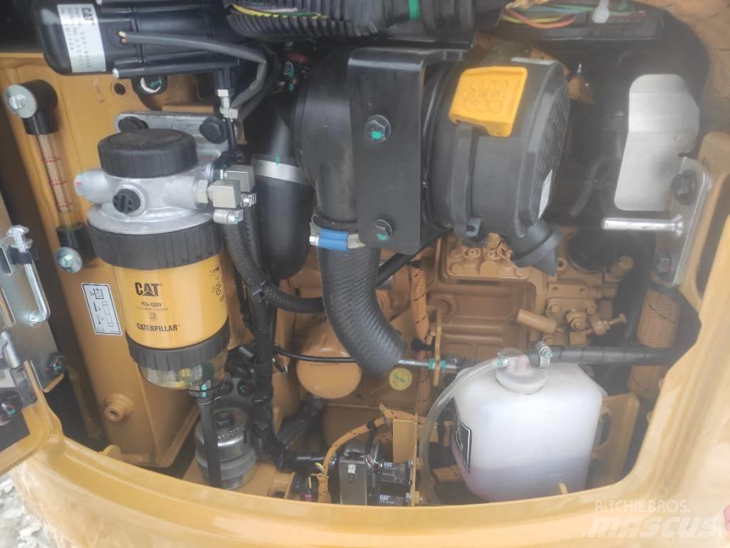 CAT 301.6 Mini Excavators <7t (Mini Diggers)