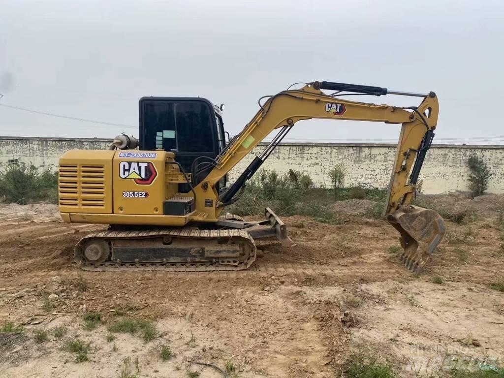 CAT 305.5E2 Mini Excavators <7t (Mini Diggers)