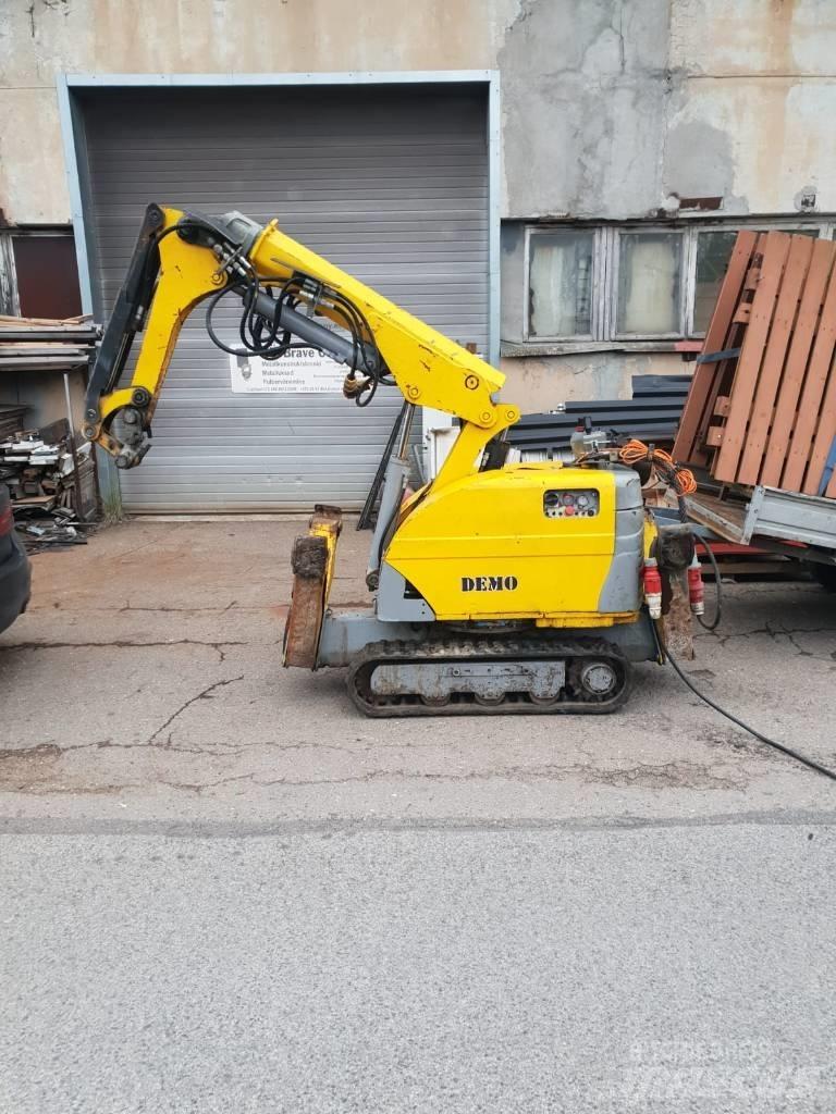 Brokk 180 Demolition