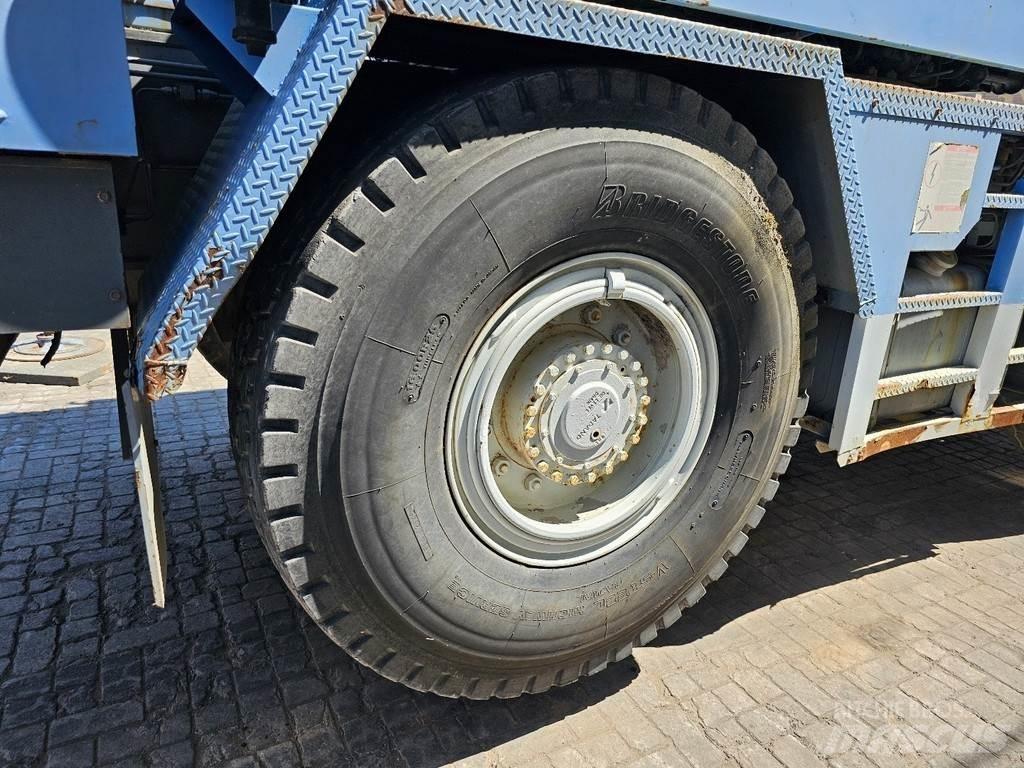 Tadano TR250E Mobile and all terrain cranes