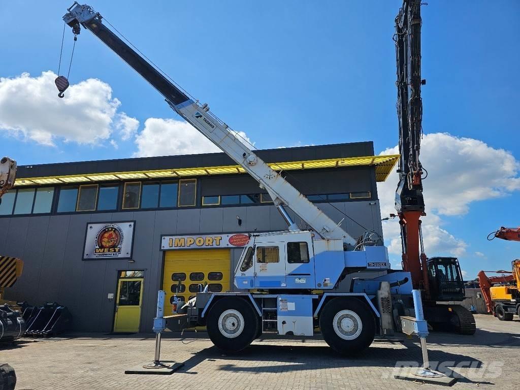 Tadano TR250E Mobile and all terrain cranes