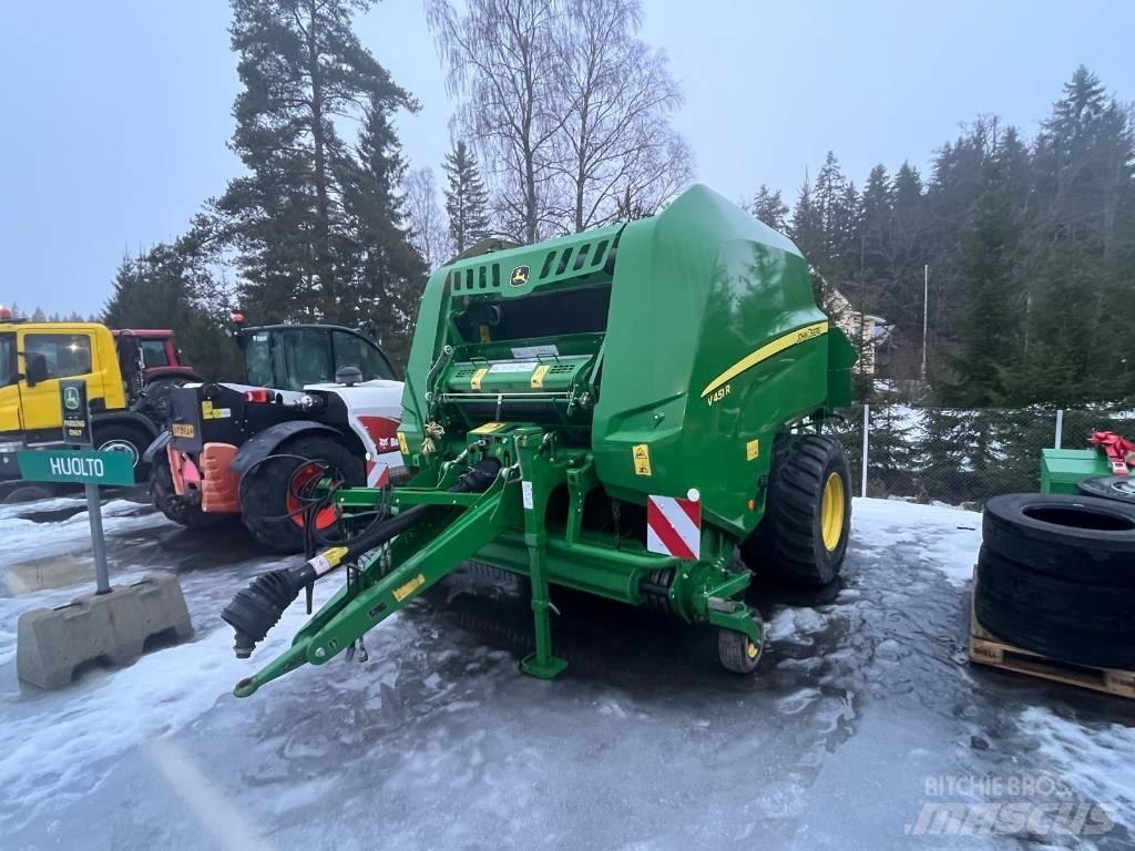 John Deere V451R Round Balers