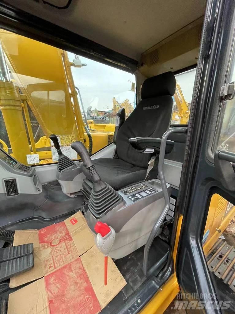 Komatsu PC 130-7 Crawler Excavators