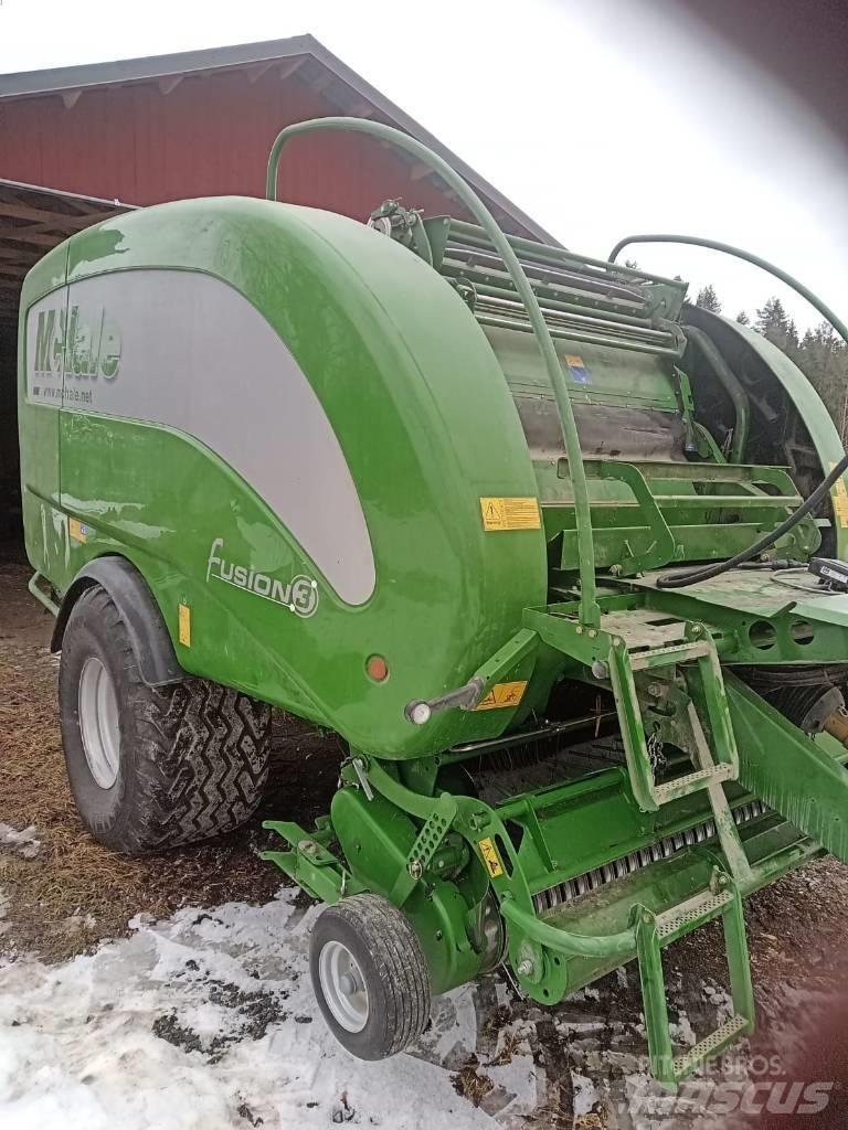 McHale Fusion 3 Round Balers