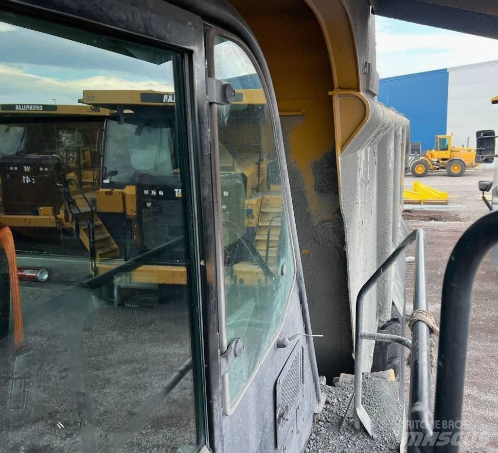 CAT 775 G Rigid dump trucks