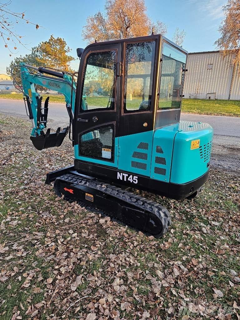AGT NT45 Mini Excavators <7t (Mini Diggers)