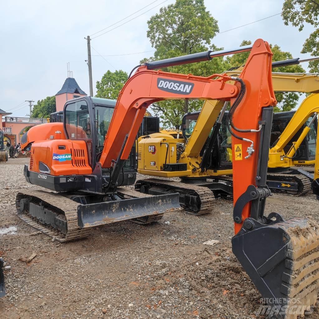 Doosan DX60 Mini Excavators <7t (Mini Diggers)