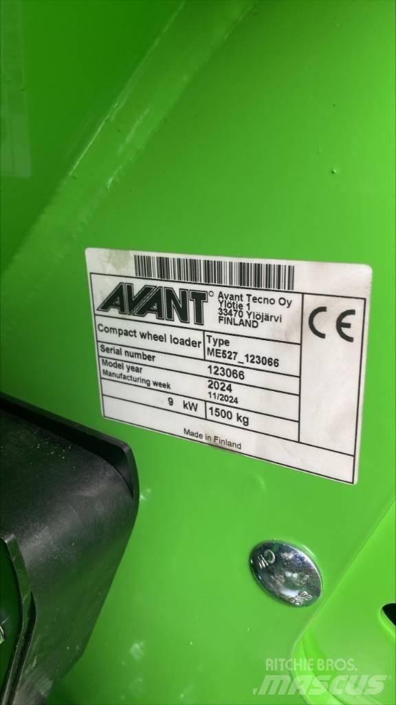 Avant E527 Mini Loader