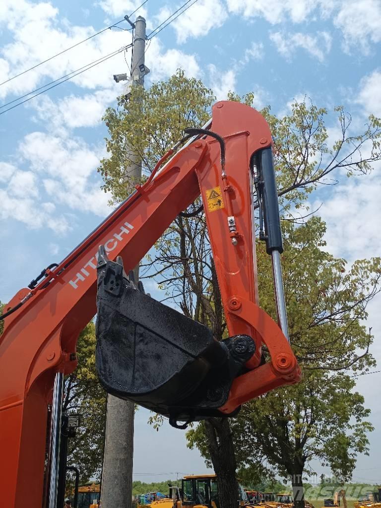 Hitachi 55 Mini Excavators <7t (Mini Diggers)