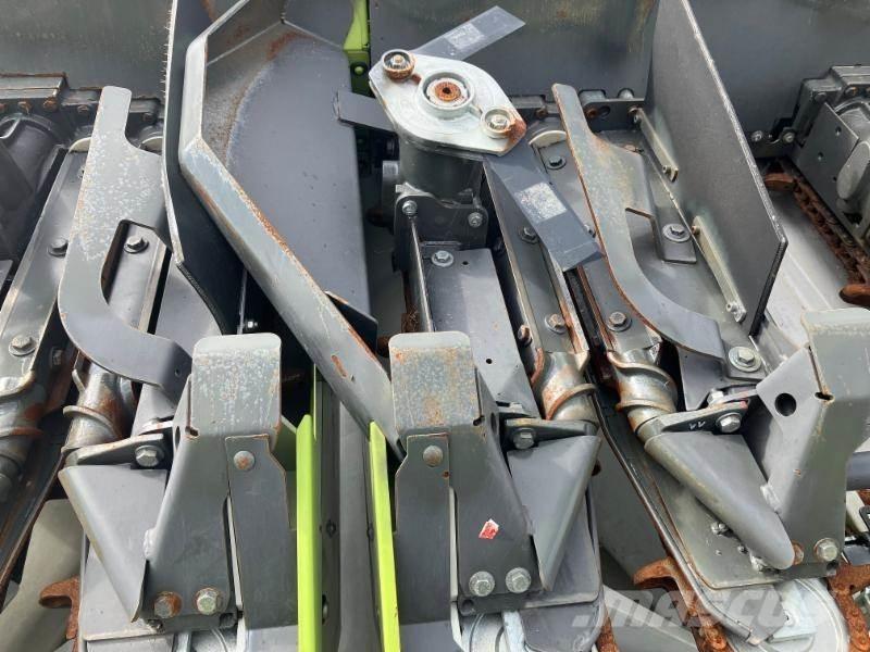 CLAAS CORIO 875 FC Harvester Headers