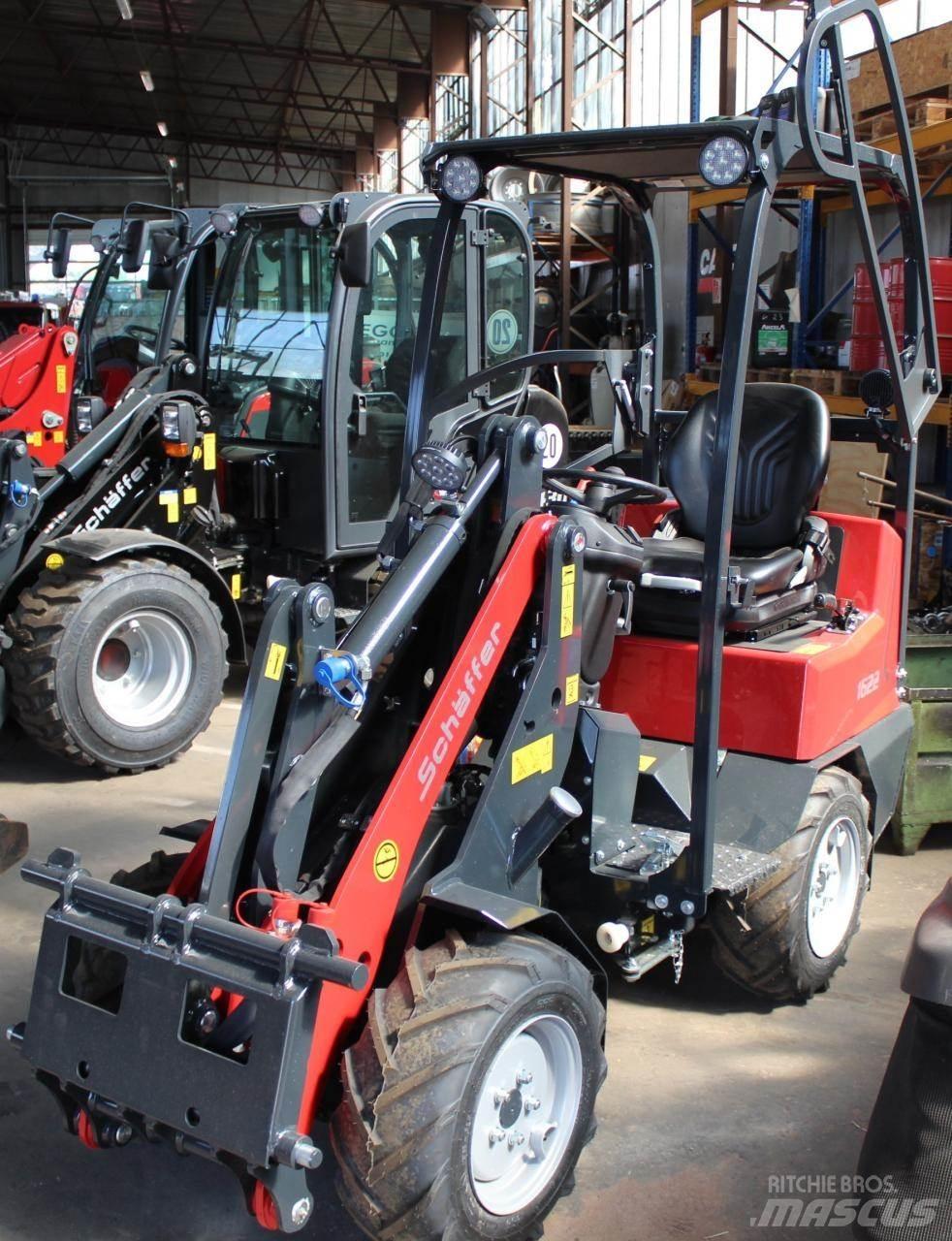 Schäffer 1622 Mini Loader