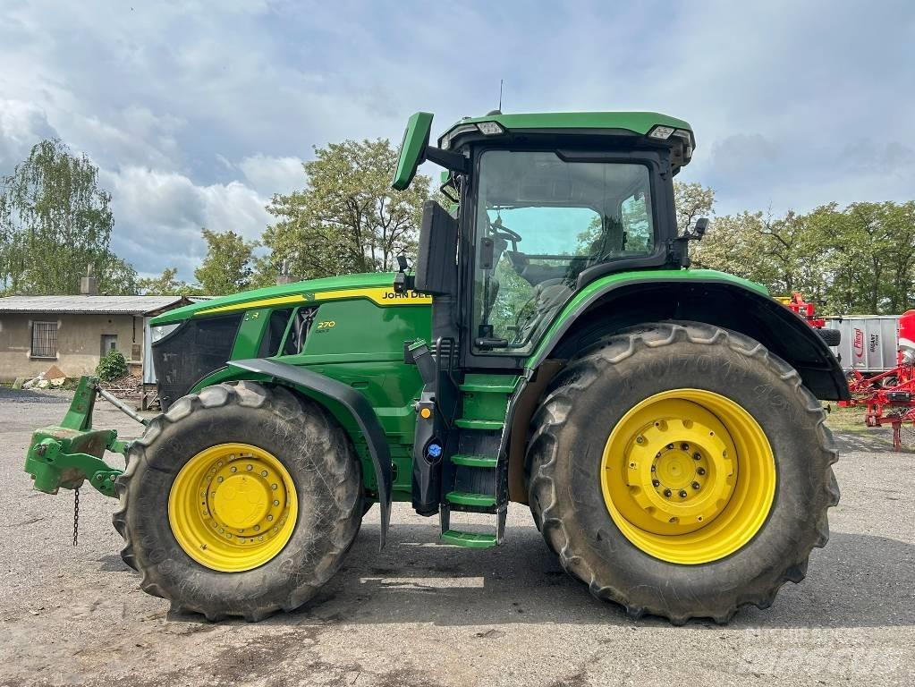 John Deere 7270 R Tractors
