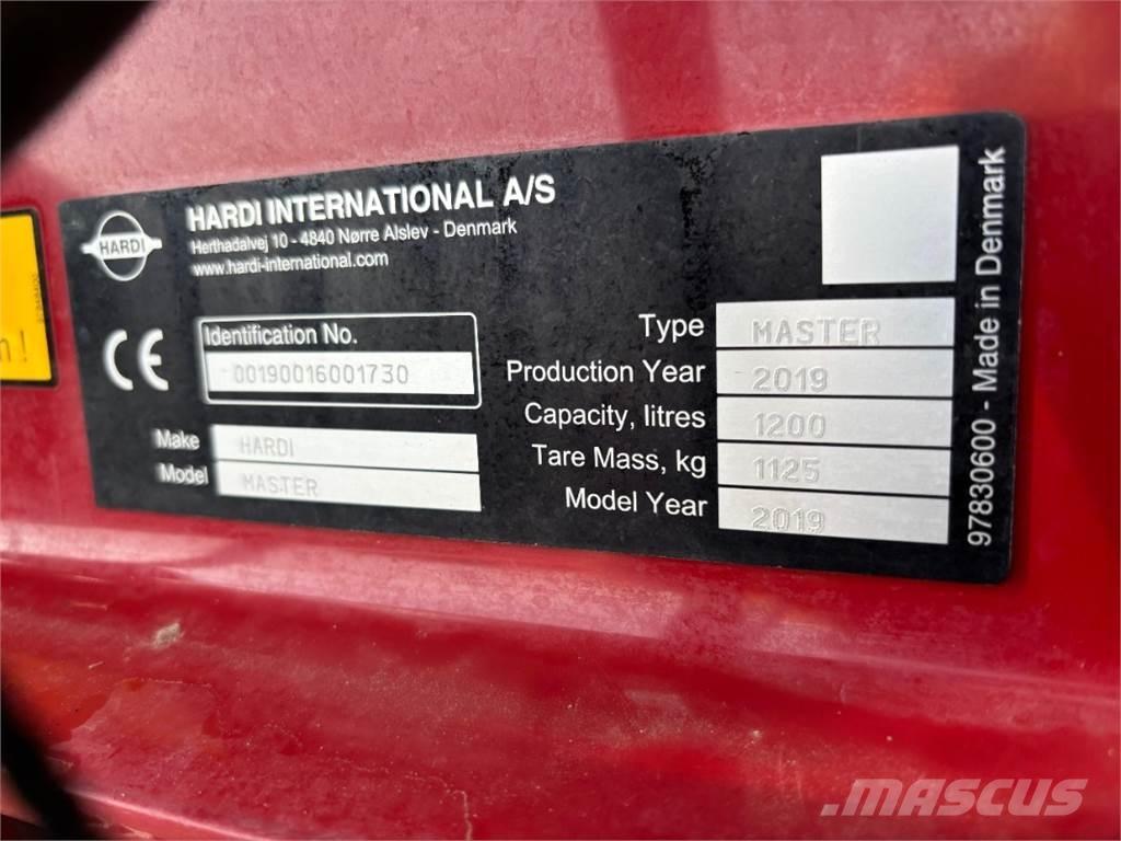 Hardi Master 1200 Trailed sprayers