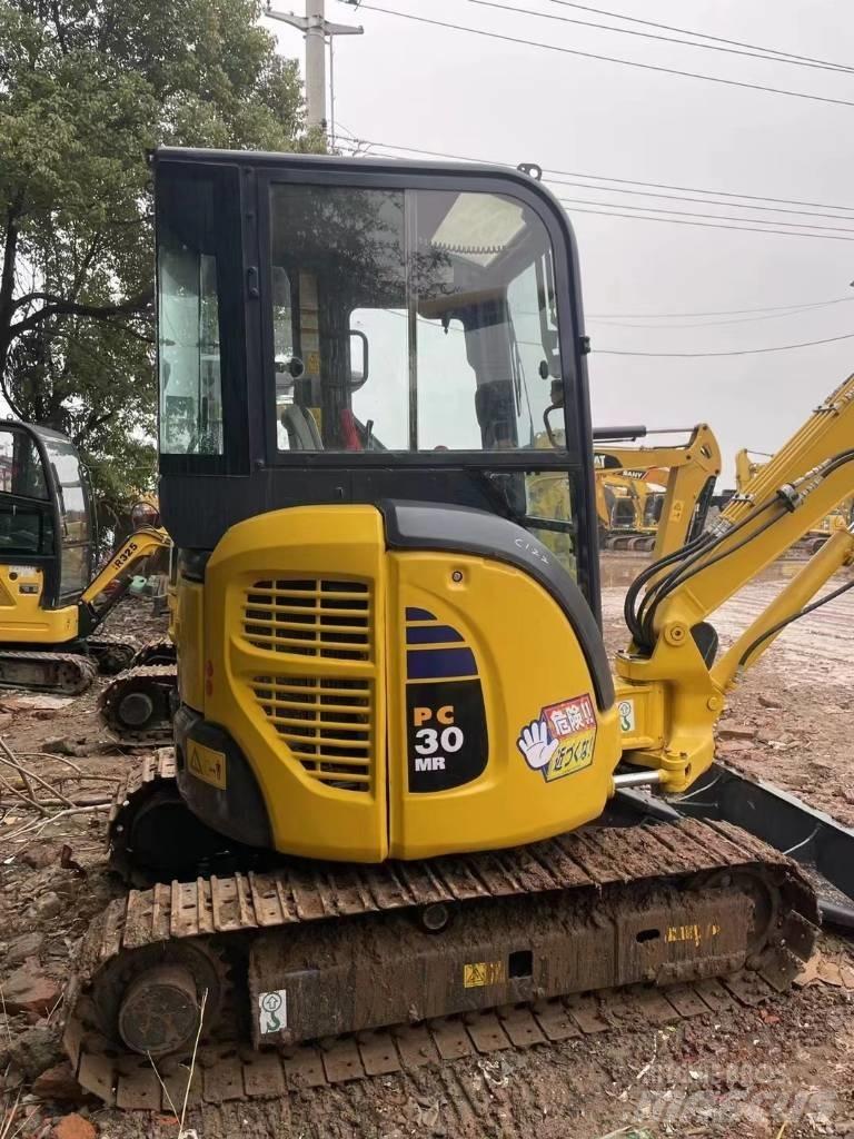 Komatsu PC 30 Mini Excavators <7t (Mini Diggers)