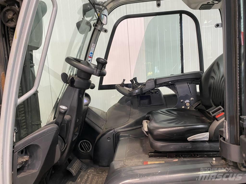 Still RX60-50 Electric Forklifts