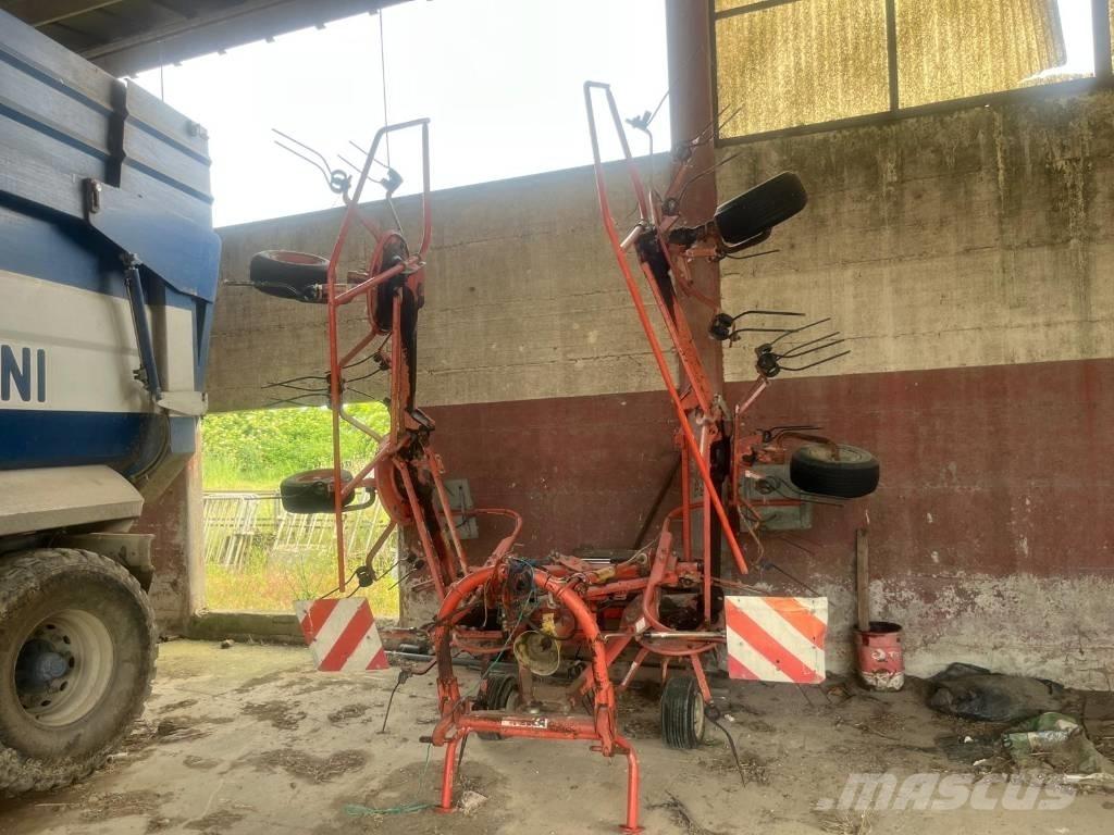 Lely TH 680 Rakes and tedders