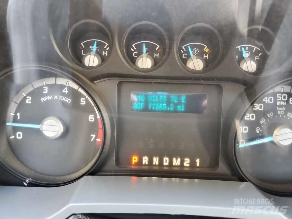 Ford F 350 XL SD Work Trucks / Municipal
