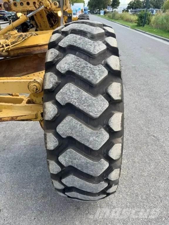 CAT 140H Motor Graders