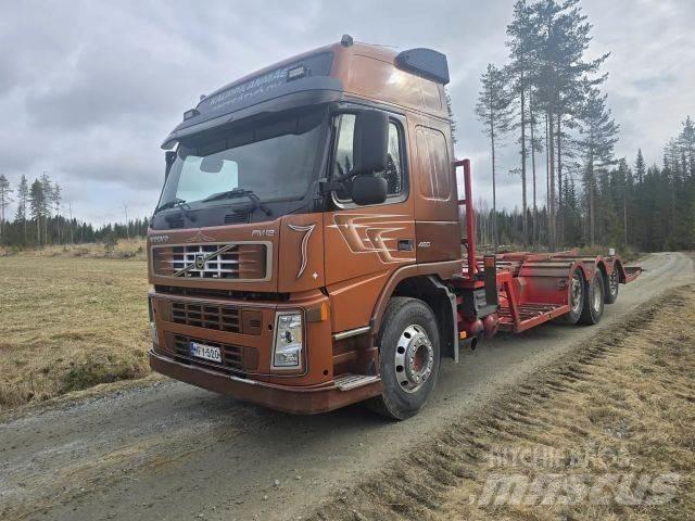 Volvo FM12 8x2 Forest machine transport trucks